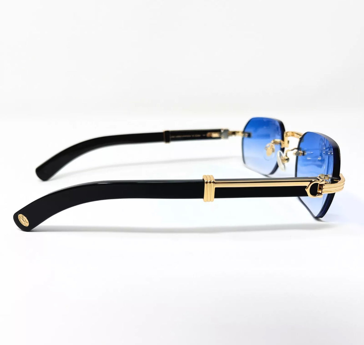 Buffalo Horn Premiere Black Sunglasses Blue Gradient